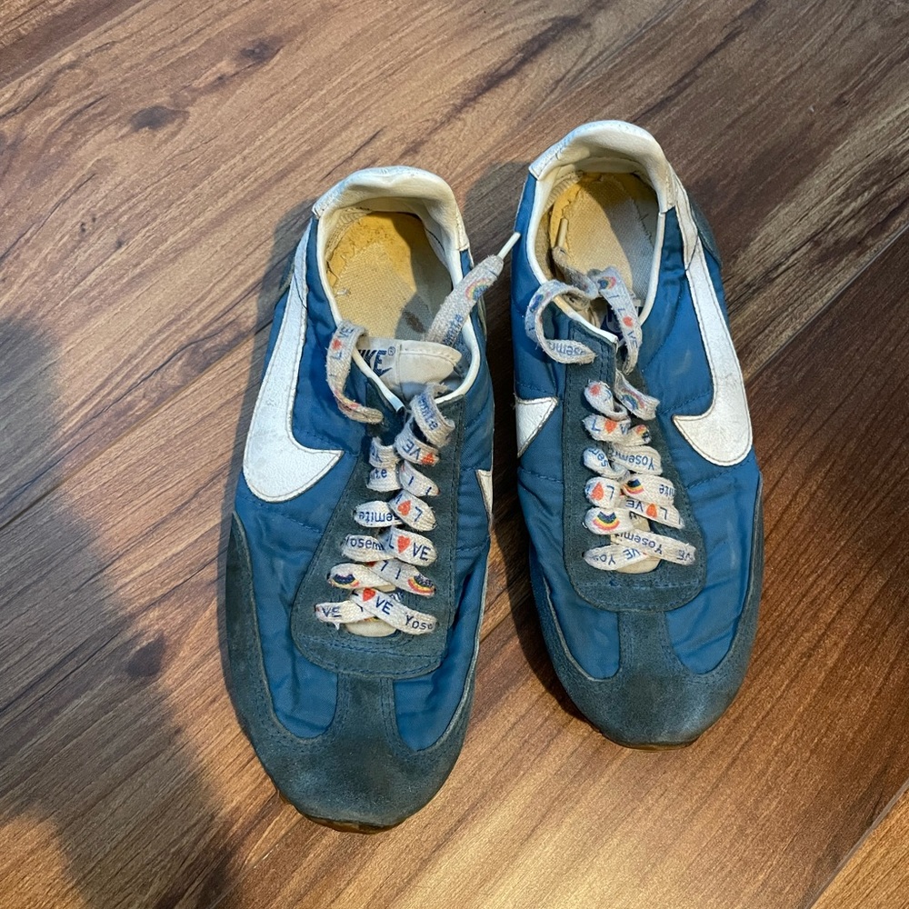 Nike Vintage 80s waffle trainers runners sneakers shoes